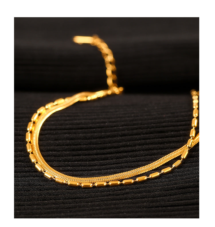 Miraaya Frosty Light Luxury 18k Gold Delicate Bracelet